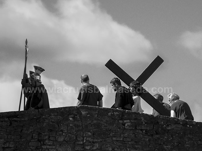 La cruz, puente entre cielo y tierra